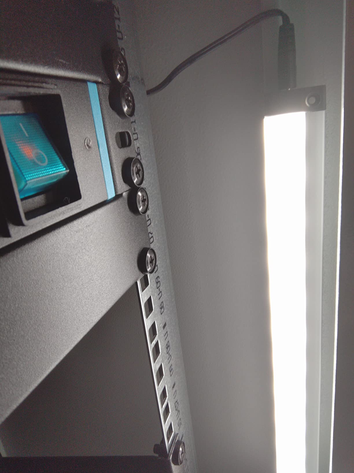 Endlich Licht im Schrank
