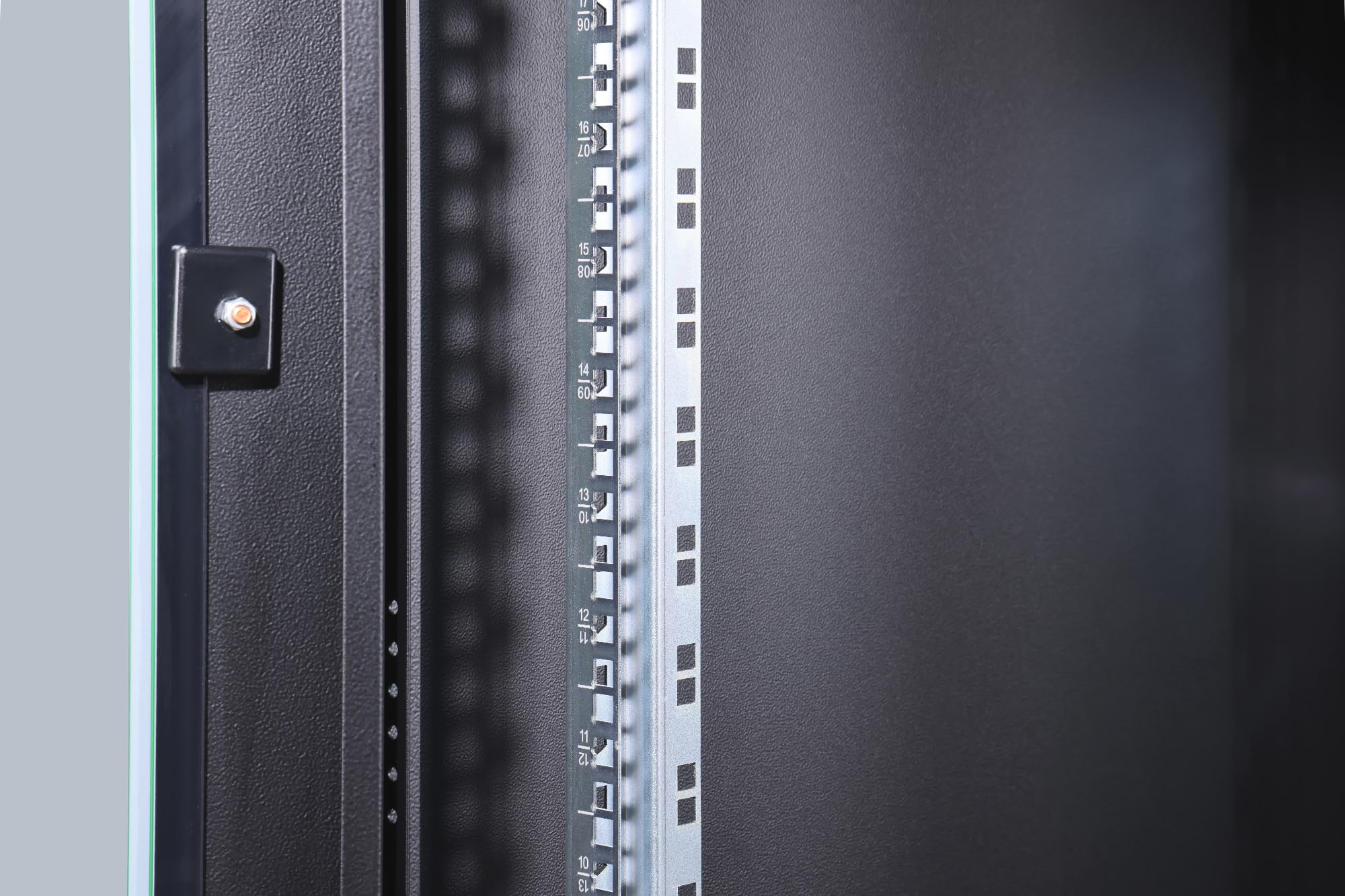 digitus-unique-netzwerkschrank-22he-60x80-schwarz-19-zoll-rack image 6