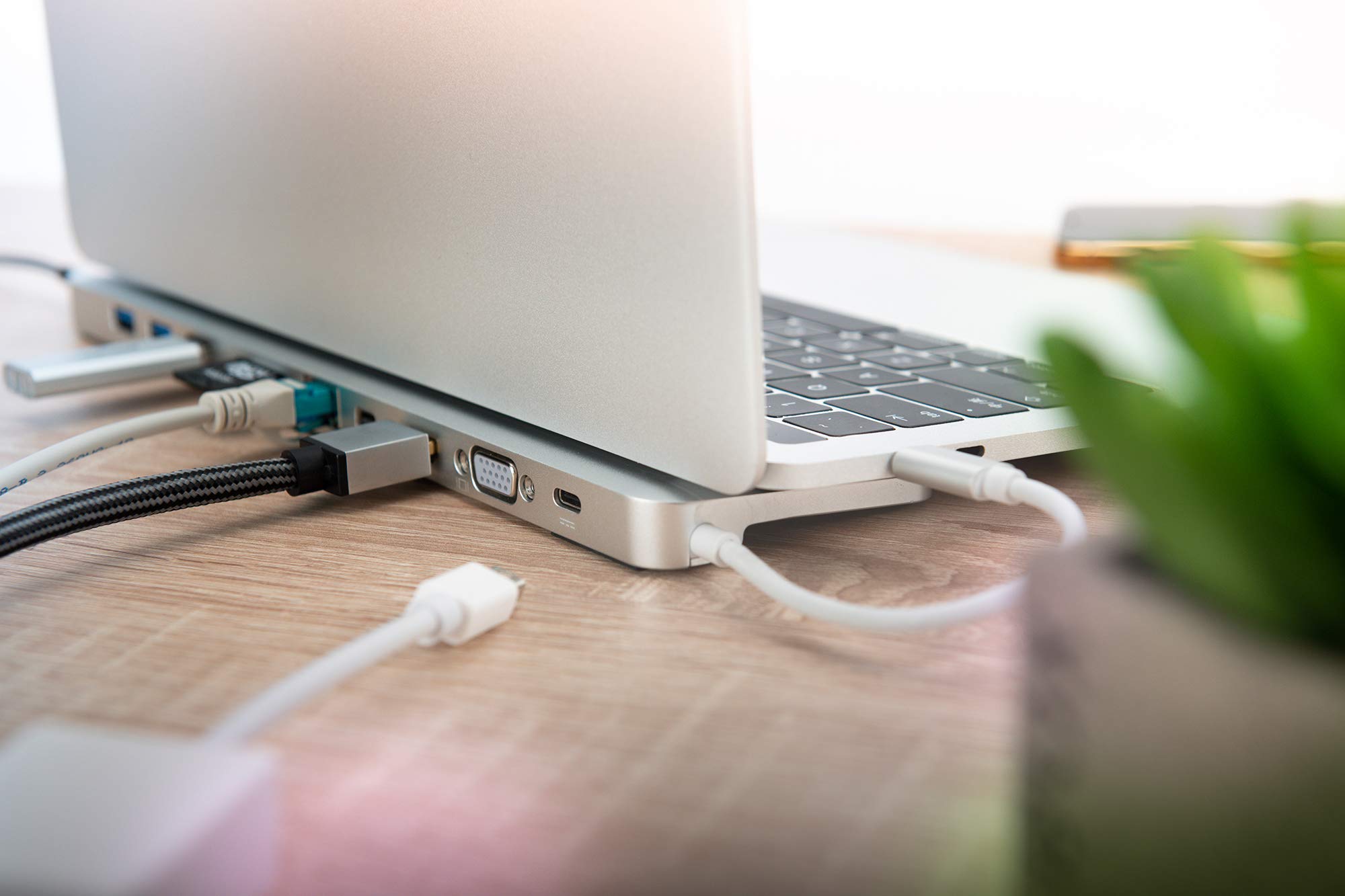 digitus-unique-usb-c-dockingstation-11-port-silber-4k image 6