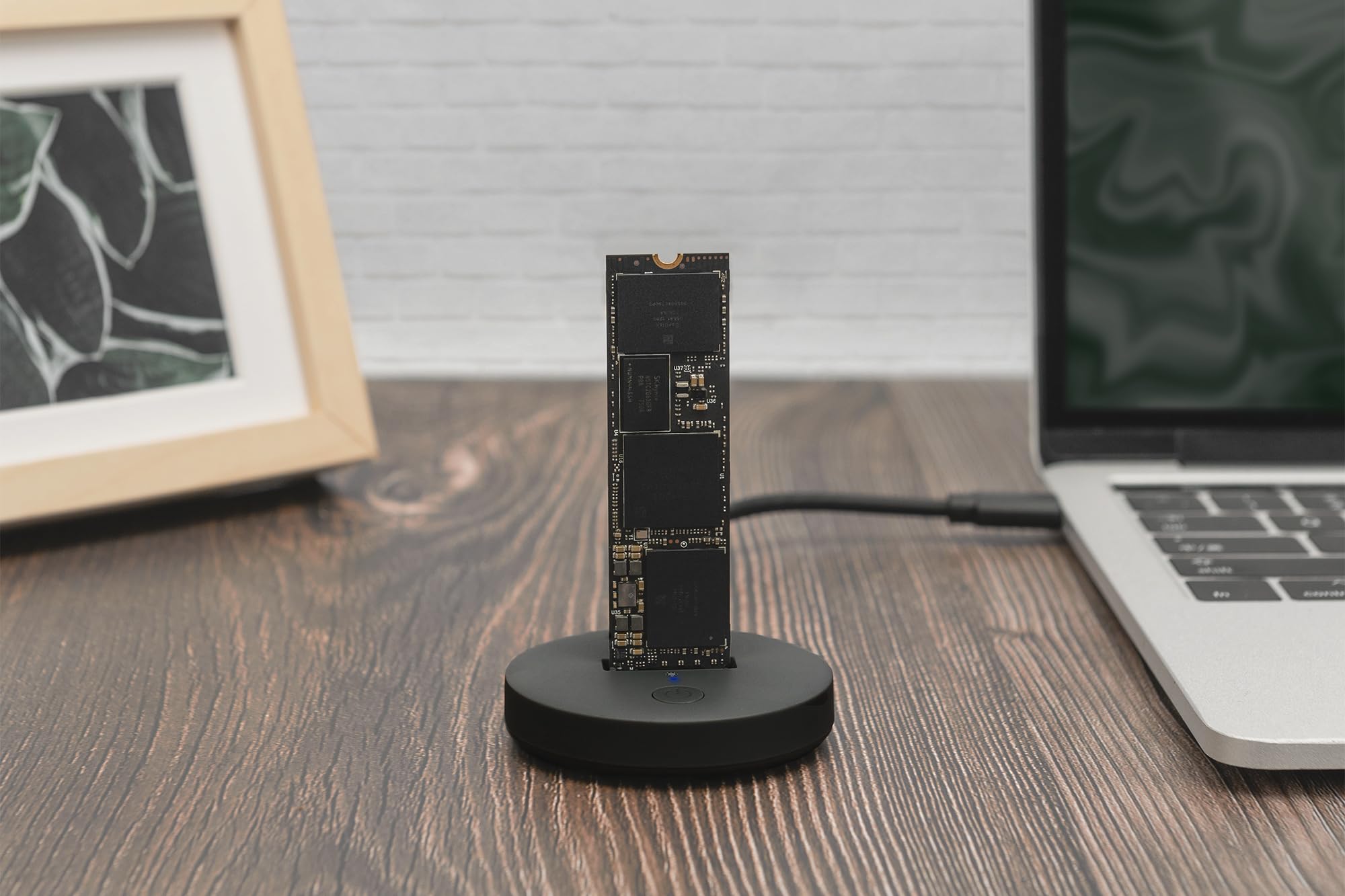 digitus-unique-m-2-nvme-sata-usb-c-docking-station-10-gbit-s image 5