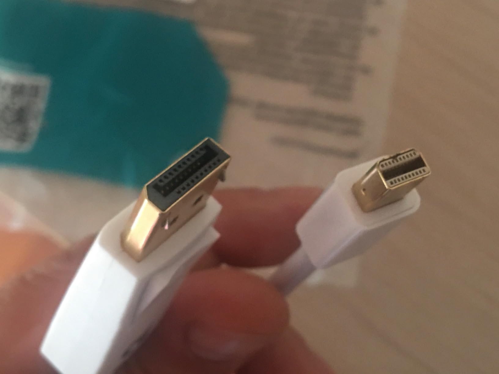Gutes Kabel, etwas steif