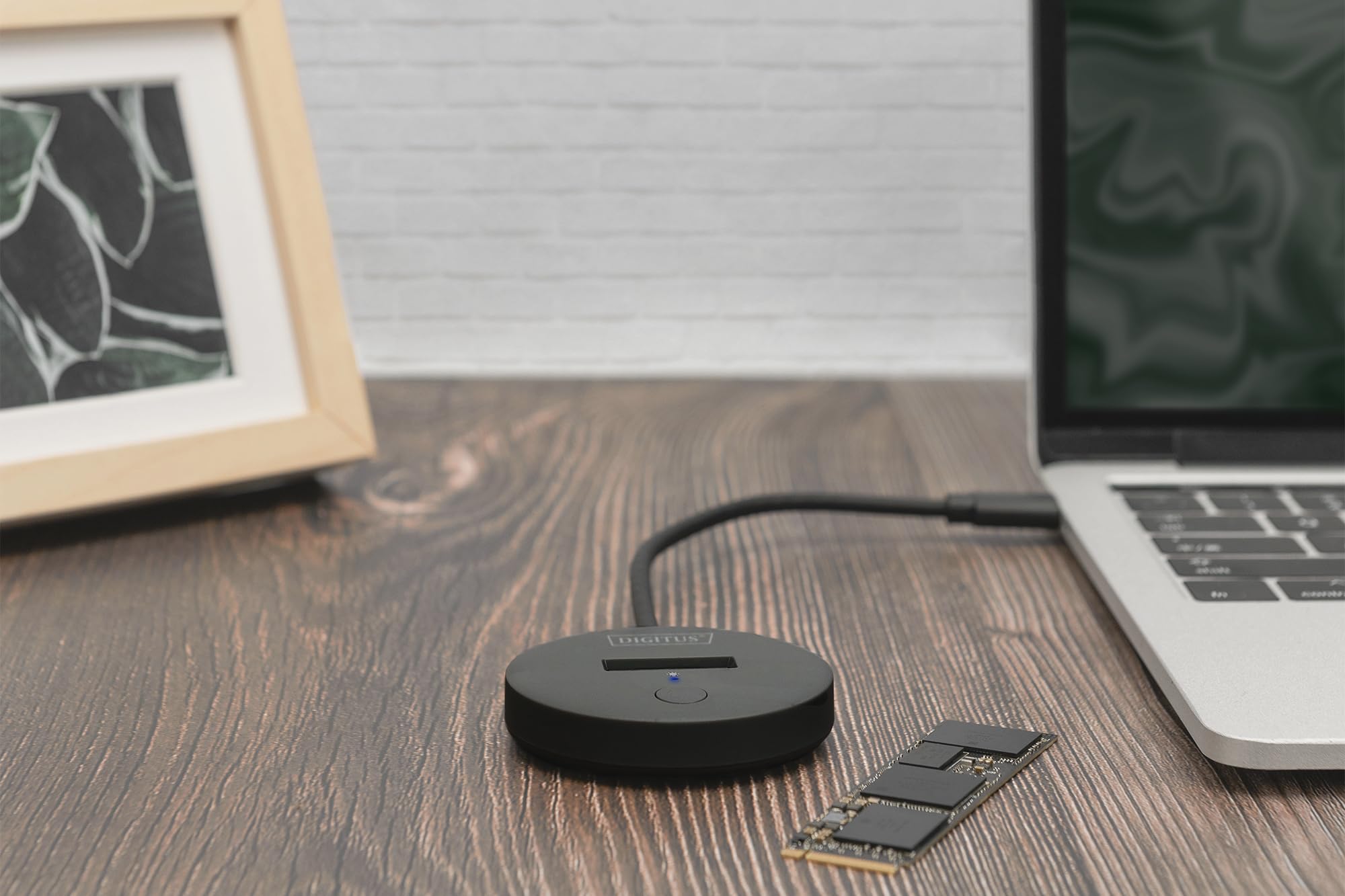 digitus-unique-m-2-nvme-sata-usb-c-docking-station-10-gbit-s image 6