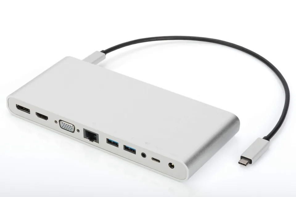 digitus-usb-c-dockingstation-12-port-4k-hdmi-dp-vga image 1