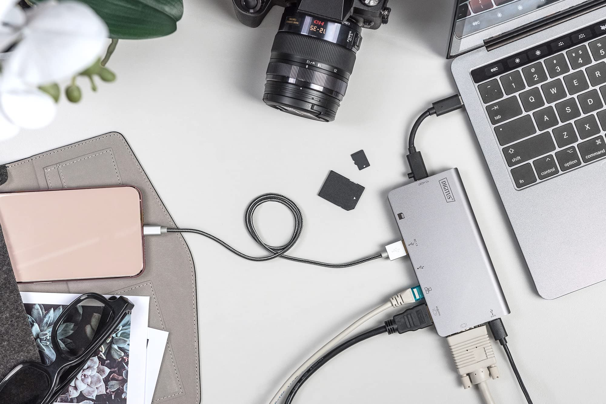 digitus-unique-usb-c-travel-dock-8-port-4k-gige image 4