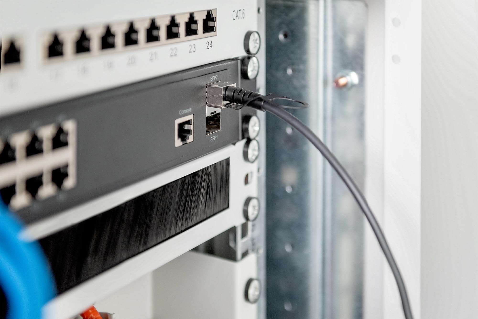 digitus-unique-sfp-dac-kabel-10-gbit-s-3m-universal-schwarz image 3