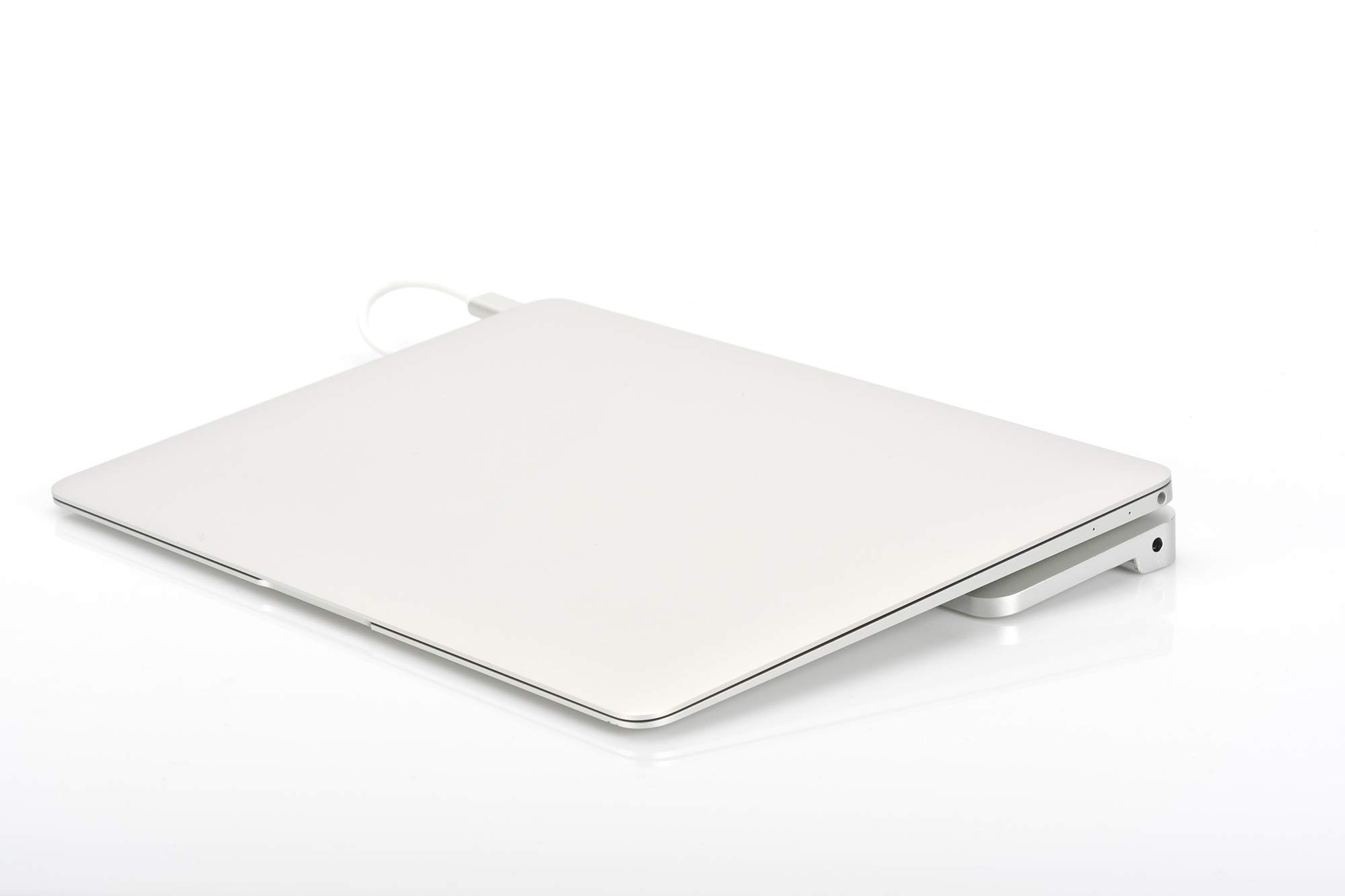 digitus-unique-usb-c-dockingstation-11-port-silber-4k image 3