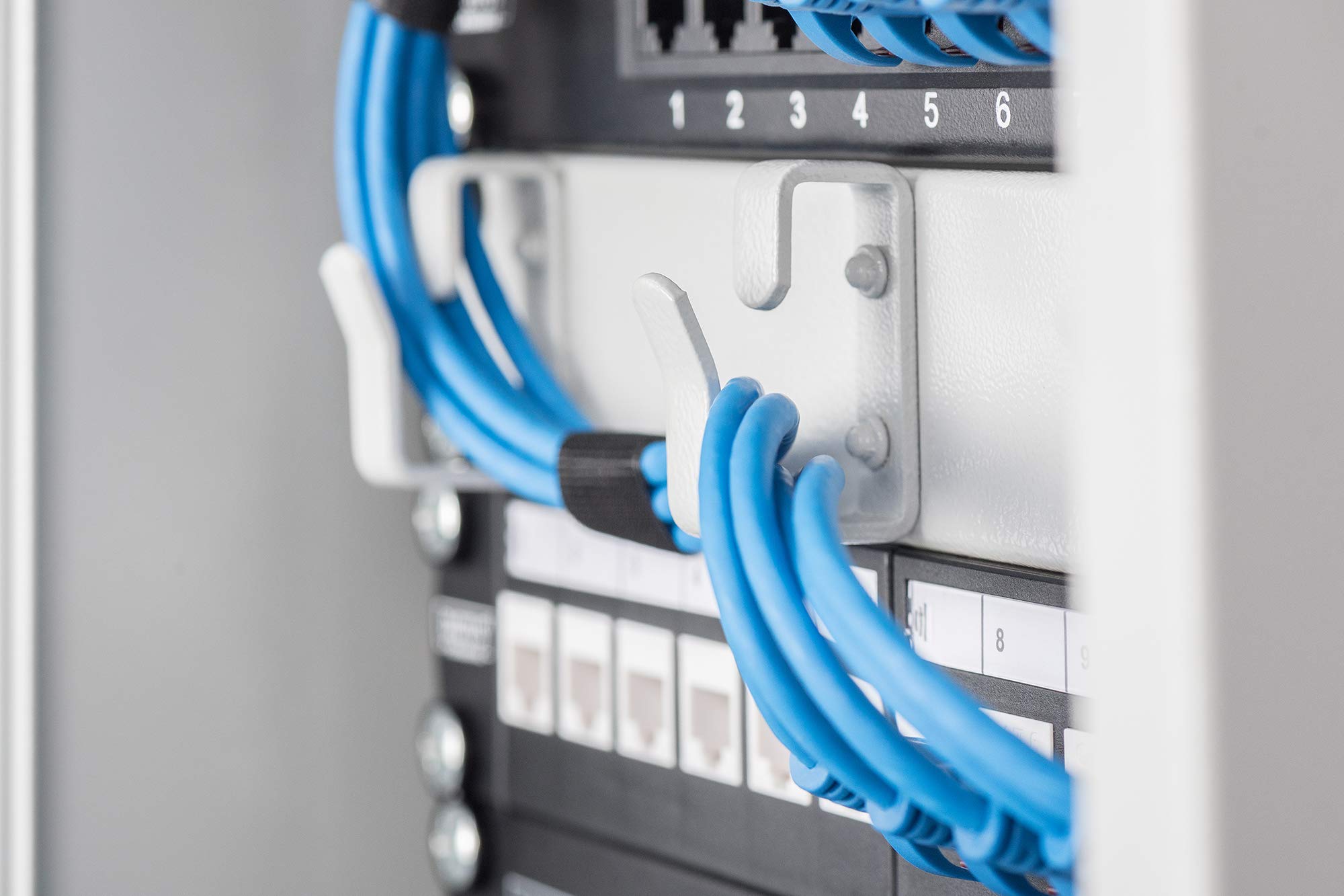 digitus-soho-kabel-rangierpanel-10-zoll-1he-grau-3-b-gel image 4